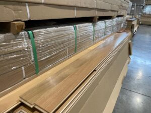 Hardwood - Brazilian Oak - 3 1/4 x 3/4 - Select - Satin Finish - Made in Brazil