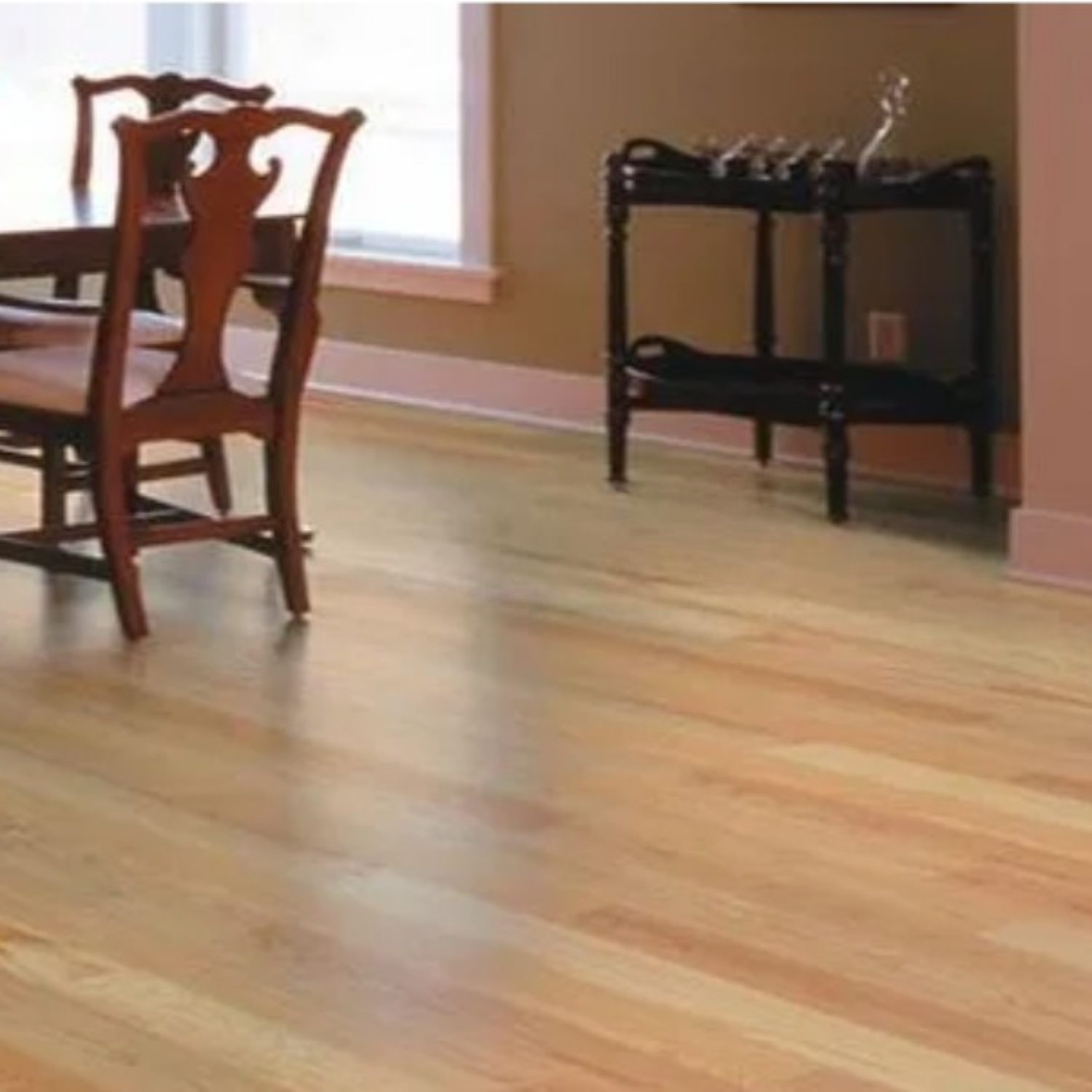 Solid Red Oak, 5.0″ x 3/4″, Color: Natural