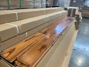 Hardwood - Tigerwood Muiracatiara - Select - 5 x 3/4" - Natural - Mat