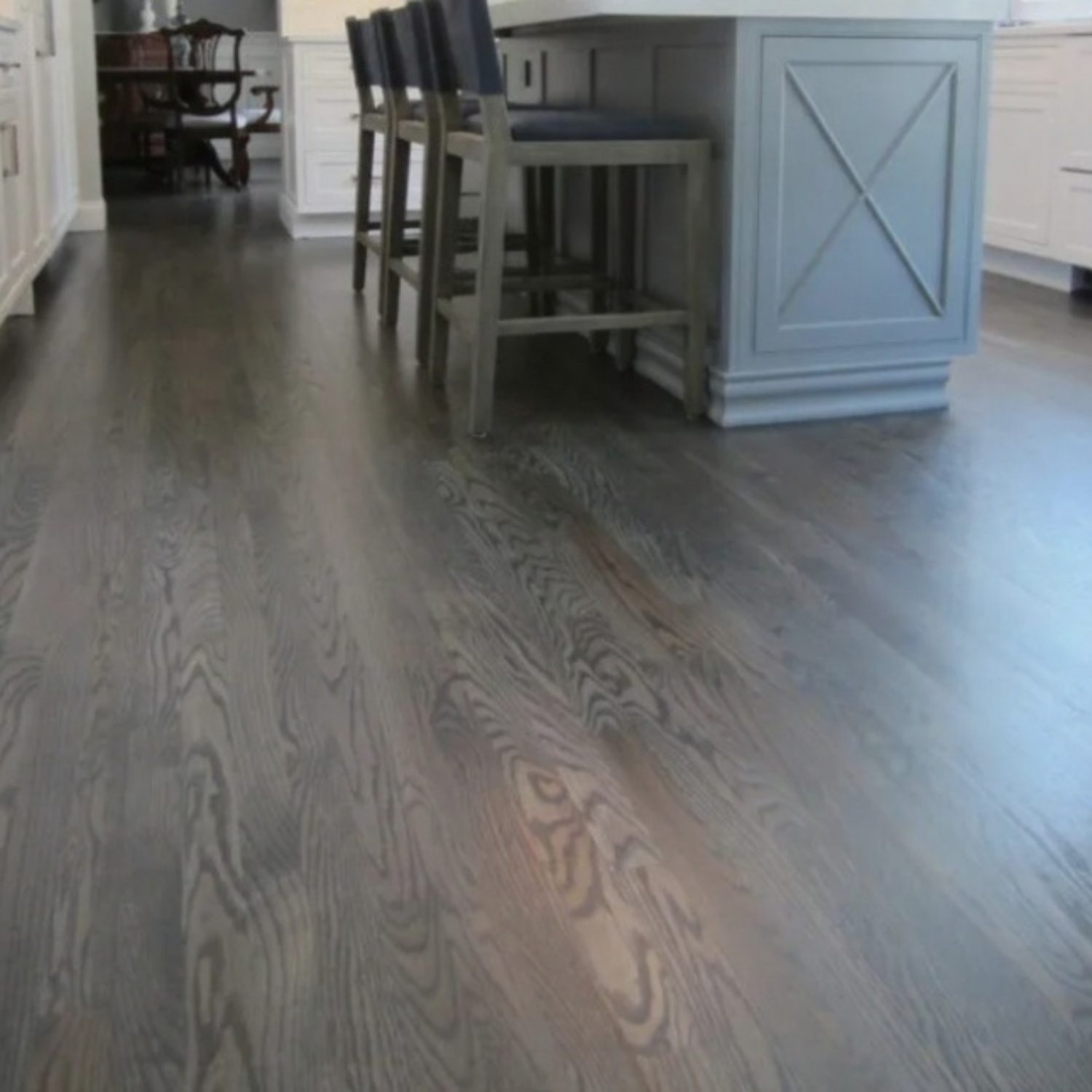 Solid Red Oak, 5.0″ x 3/4″, Color: Laguna